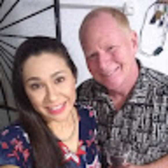 Meet your Posher, Mariana - Picture 1 of 1